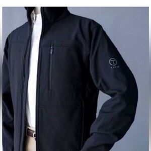 Excellent condition TECH by TUMI Men's weather resistance black jacket Size 2X
